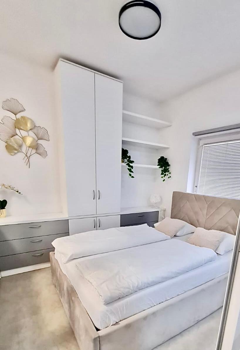 Ljubljana Central Lux Apartment With Free Parking المظهر الخارجي الصورة